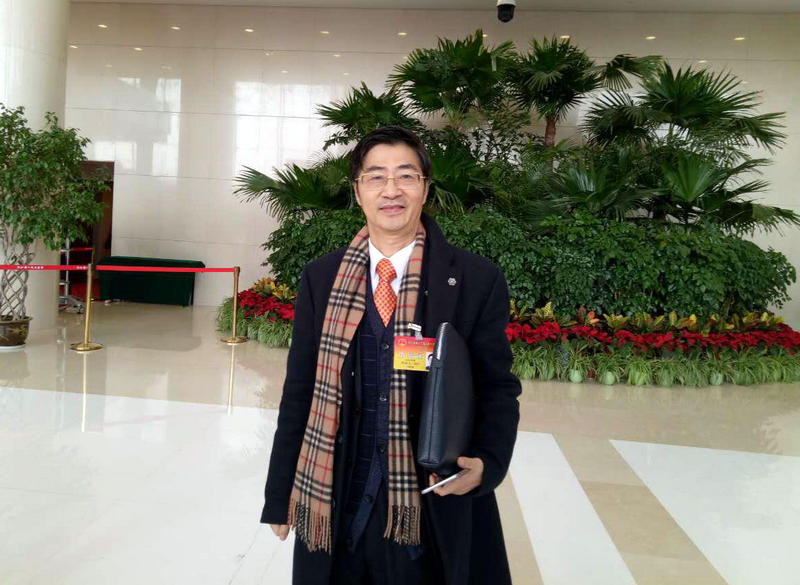 我眼中的 “中小企业贴心人”---周德文主席