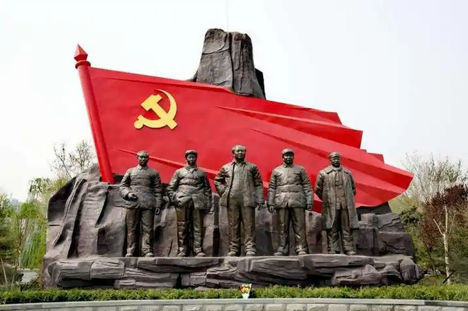 雨音朗诵《毛主席站在天安门》