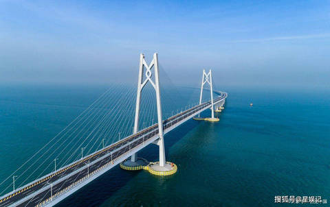 港珠澳大桥激起众怒？不少司机上了桥就掉头离开，车主：太坑人了